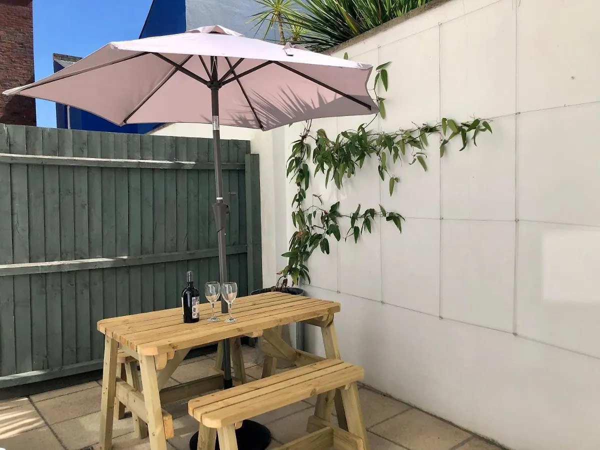 Holiday home Cosy Cottage, Short Walk To Southbourne Beach And Restaurants Bournemouth